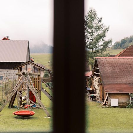 Chalupa Zeleznik Villa Bölényfalu Kültér fotó